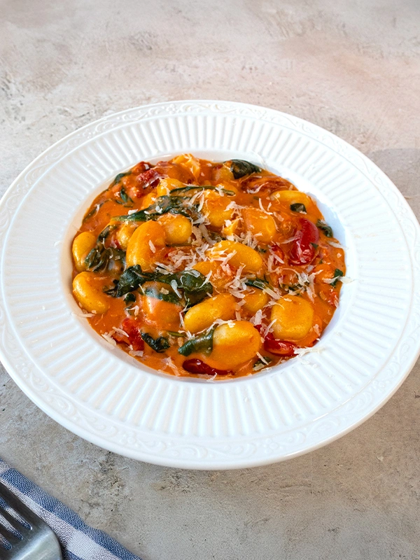 Tuscan Tomato Gnocchi Skillet